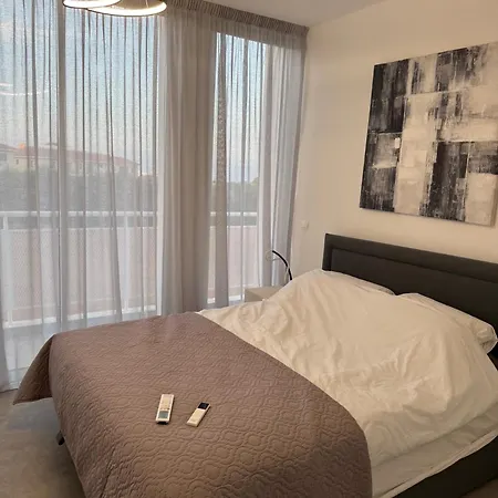 Modern Marvel Seaview Διαμέρισμα *